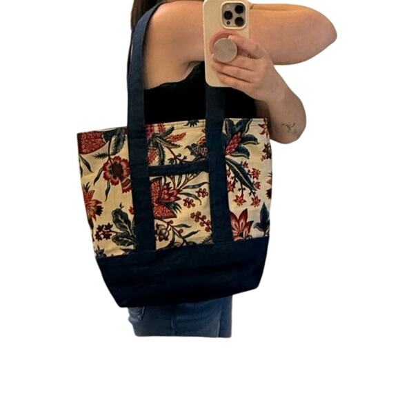 Handmade Denim & Floral Canvas Tote Bag with Pockets 13x14x6 - Picture 3 of 13